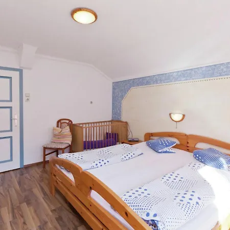 בית נופש Comfortable Holiday Near Lake In Salzburg *